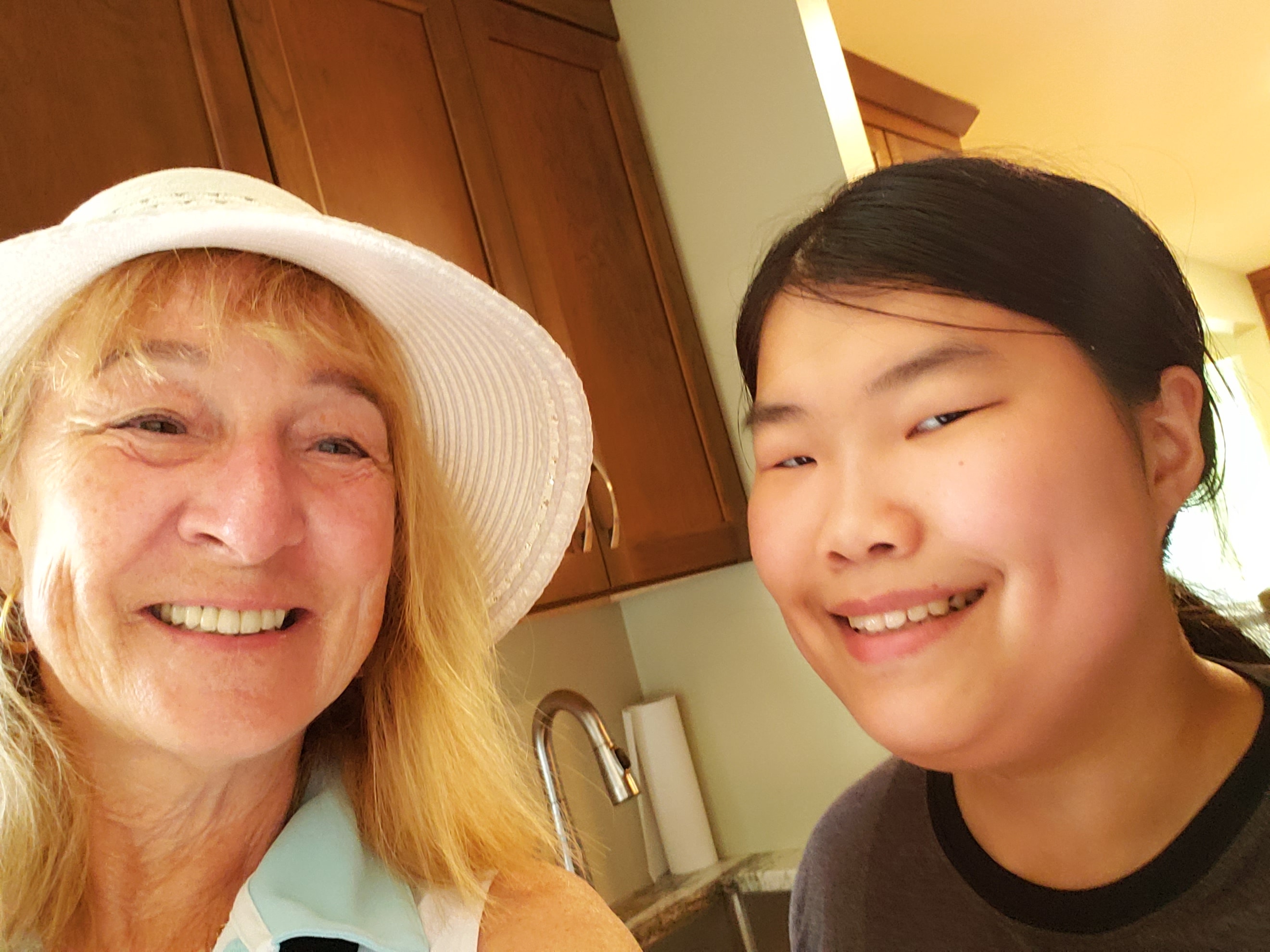 Selfies with Sally at the 2025 FXAM Family Picnic — photo 20